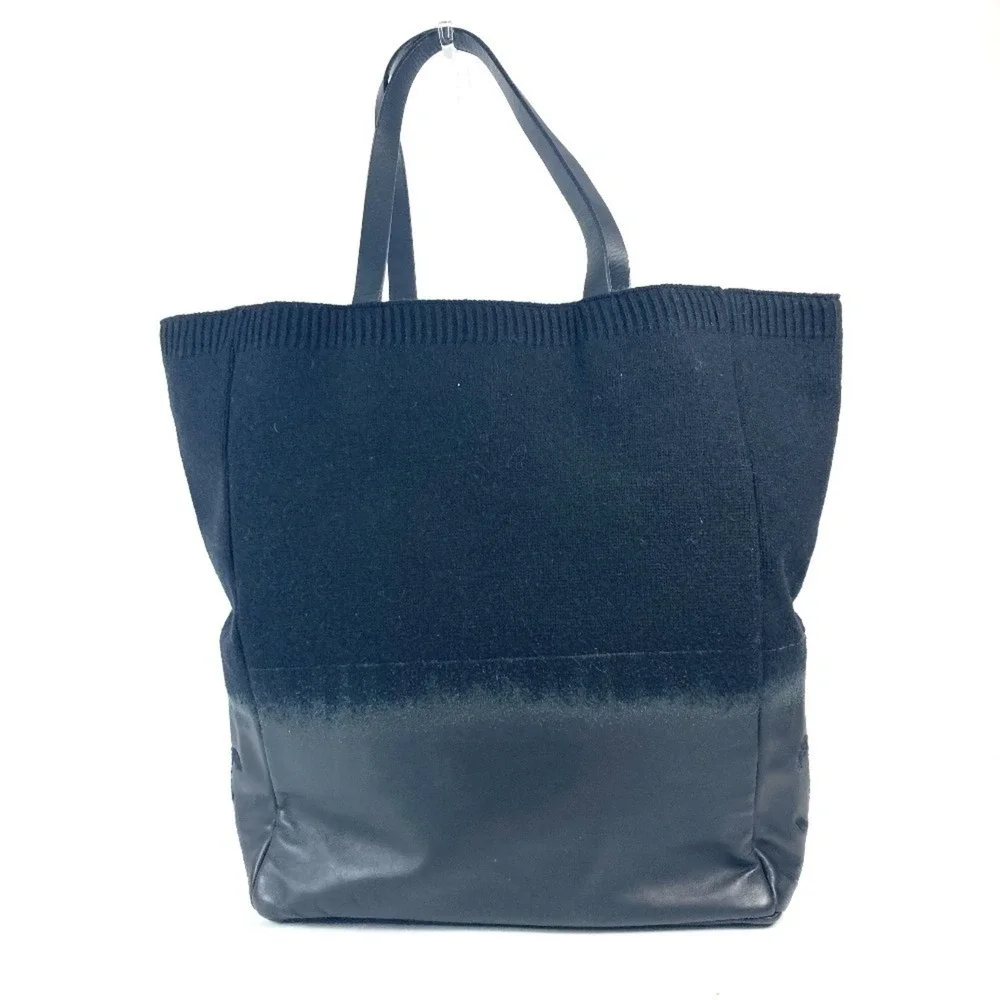 CHANEL Black Leather Logo Shoulder Bag